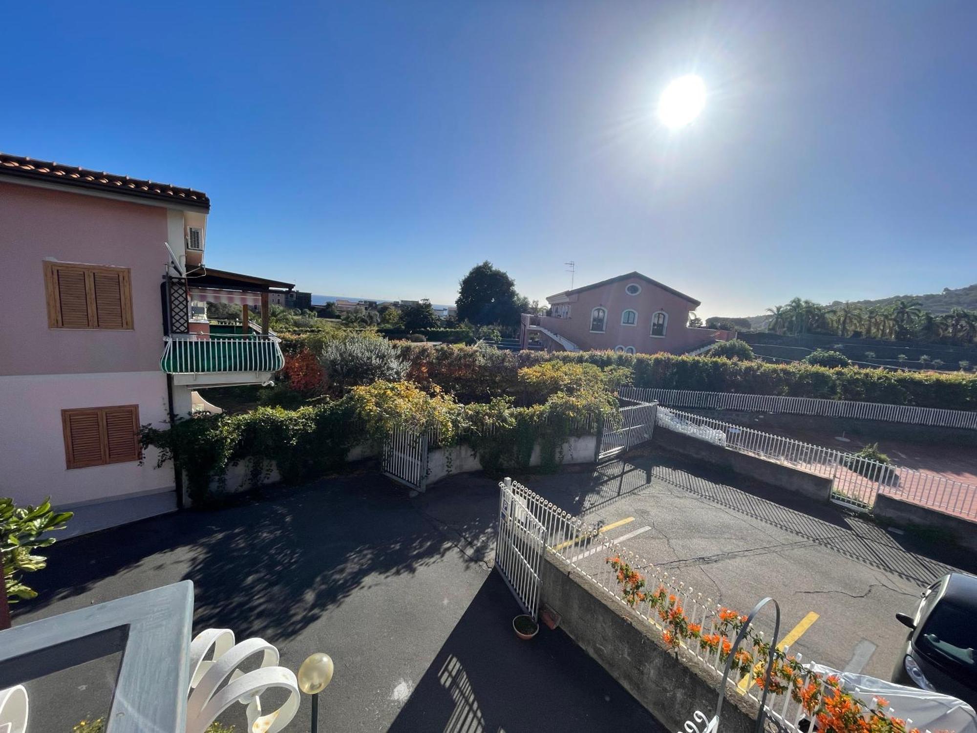 Tuttifrutti Holiday Acireale Extérieur photo